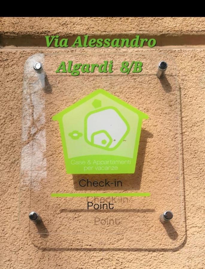 Farolfi Apartments Passarotti Bologna Bagian luar foto